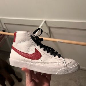 Women’s Nike Blazers Size 8